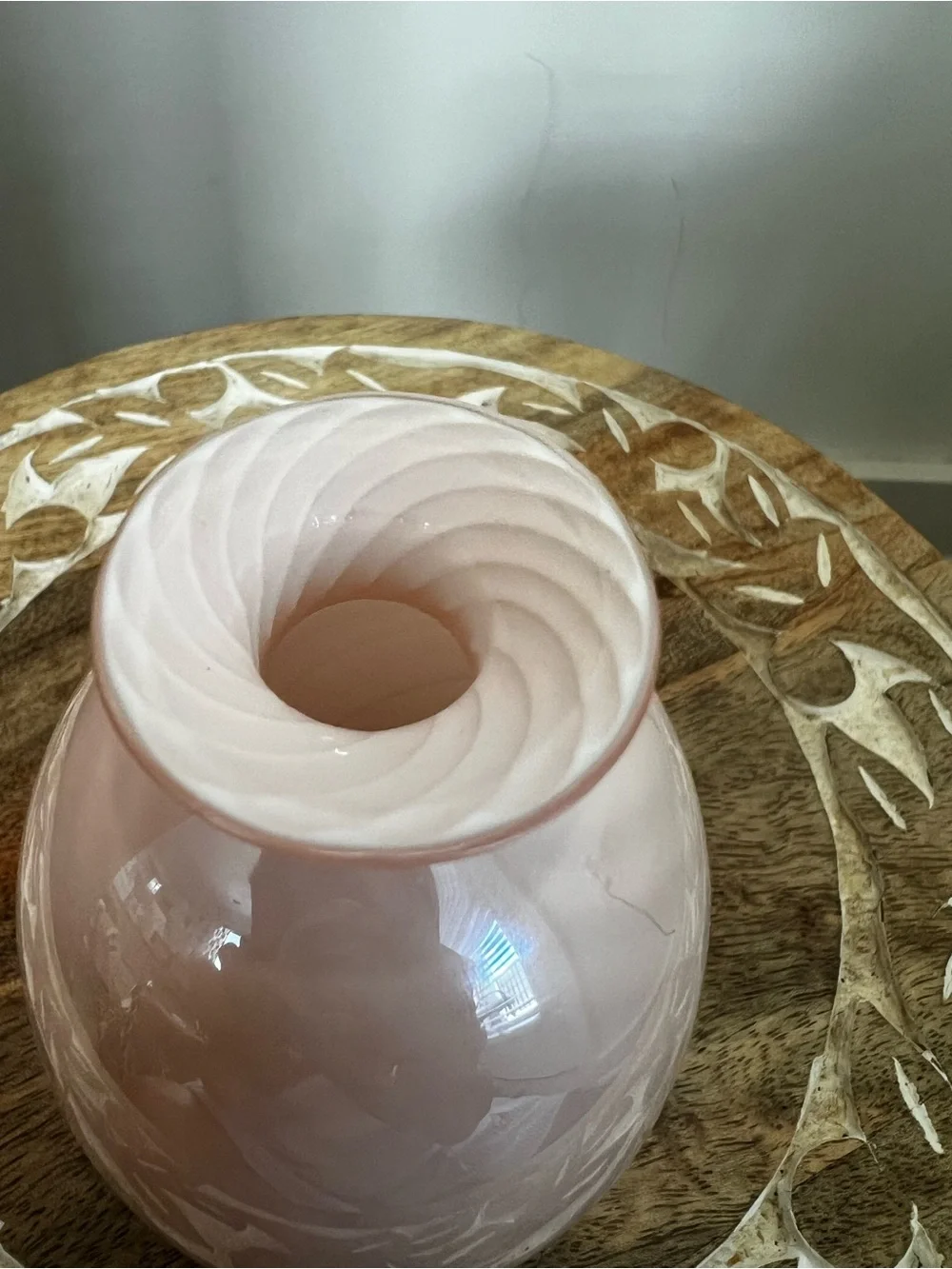 Vintage 1970’s Italian Murano Art Glass Swirl Filigrana Technique blush pink